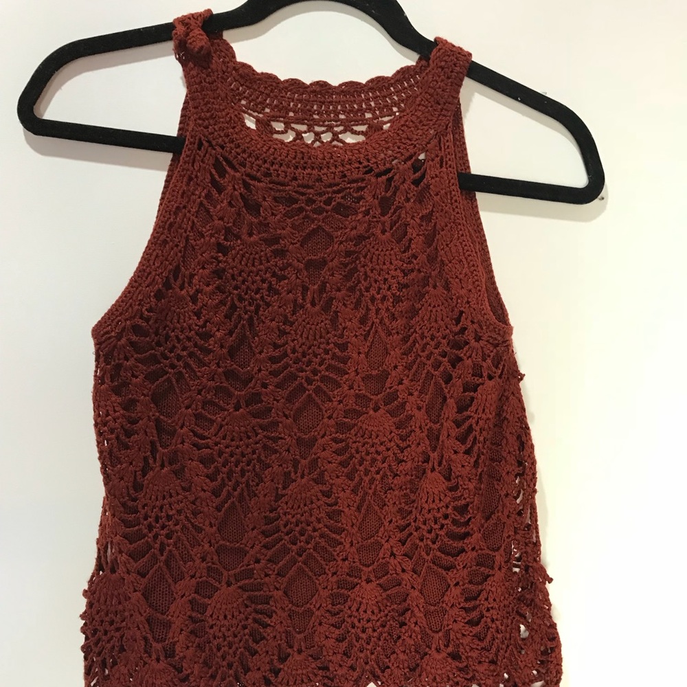 Red Crochet Tank With Scallop Trip (small)